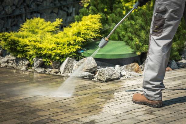 Best Parking Lot and Garage Cleaning  in East Farmingdale, NY